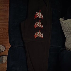 Jordan XL Men’s Sweatpants black and red